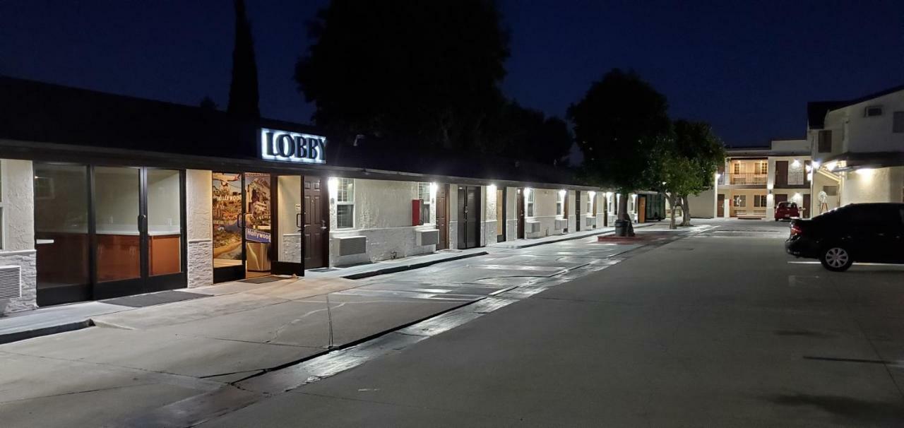 Le Blanc Inn & Suites El Monte Dış mekan fotoğraf